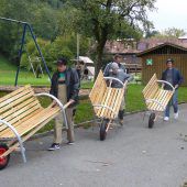 „LutrachBänkle“ fürs Kinderdorf
