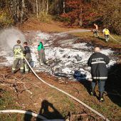 Föhnwind entfacht Wiesenbrand in Andelsbuch
