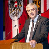 Entscheidungspflicht für standortrelevante Vorhaben