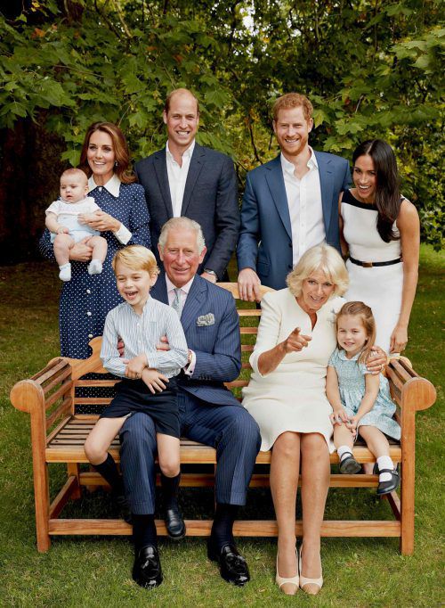 Gut gelaunt zeigte sich die Royal-Family beim Fototermin. AFP