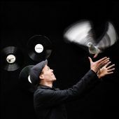 Electro Swing und Balkan Beats mit [dunkelbunt] in der Remise