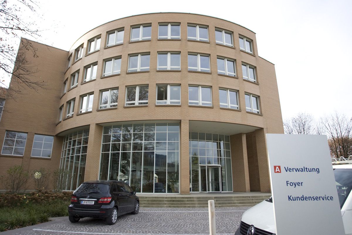 Im Bregenzer Firmensitz wird für den neuen dritten Vorstand Platz geschaffen. Er soll Anfang Juli seine Arbeit beginnen. ⇒VN