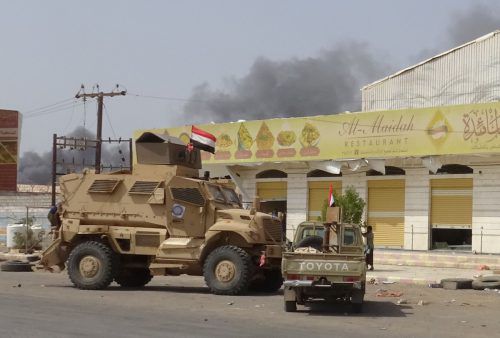 Jemens Regierungstruppen kämpfen um die von Huthis kontrollierte Stadt Hodeida. afp