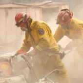Weiterhin 80 Vermisste nach Flächenbrand in Kalifornien