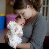 Kinder brauchen Geborgenheit und Nähe
