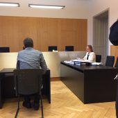 „Netter Vaterersatz“ im düsteren Zwielicht
