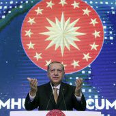 Türkei verschiebt Offensive