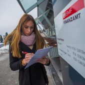 Mehr Beiträge als Steuern