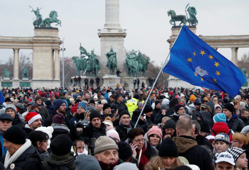 In Ungarn wird bereits seit Tagen immer wieder demonstriert. reuters