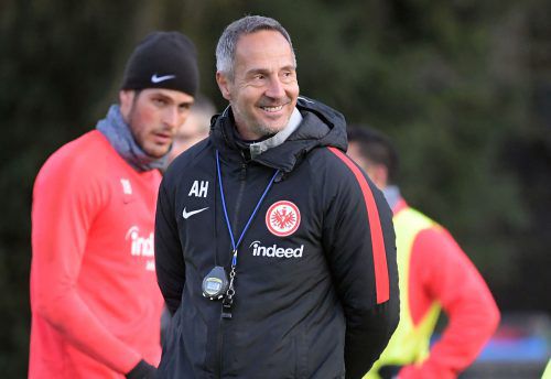 Adi Hütter steigt heute mit Eintracht Frankfurt mit dem Heimspiel gegen Freiburg in die Rückrunde der Bundesliga ein. Hübner