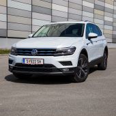 Volkswagen vor dem Landesgericht