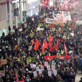 Gemäßigte Demonstration gegen Akademikerball