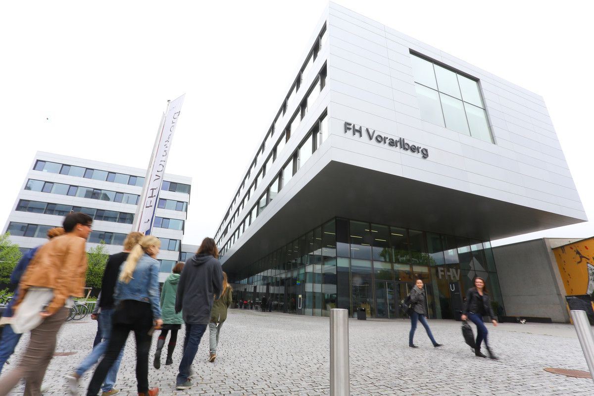 An der FH bewerben sich jedes Jahr mehr als 100 Menschen für den Studiengang Soziale Arbeit.