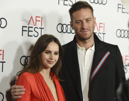 Felicity Jones verkörpert im Film „Die Berufung - Ihr Kampf für Gerechtigkeit“ Ruth Bader, Filmpartner Armie Hammer ihren Ehemann Martin. AP