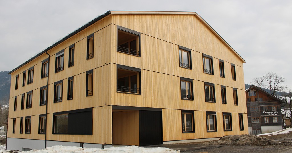 Schlüssel für erste Bewohner, Spaten für zweite Bauetappe - VN Heimat