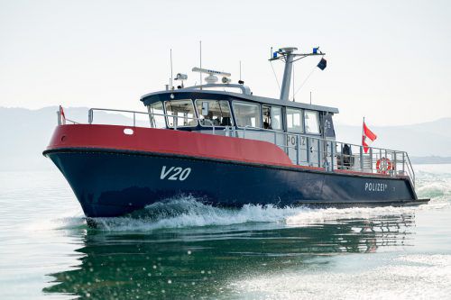 Das „V 20“-Einsatzboot der Polizei geht täglich auf Kurs.