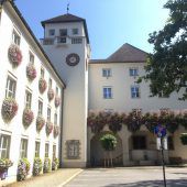 Rathaus spart Energie und Material