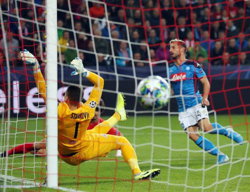 Der Belgier Dries Mertens erzielte zwei Treffer beim 3:2-Auswärtssieg des SSC Napoli über RB Salzburg. Apa