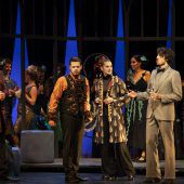 Musiktheater führt Fledermaus auf