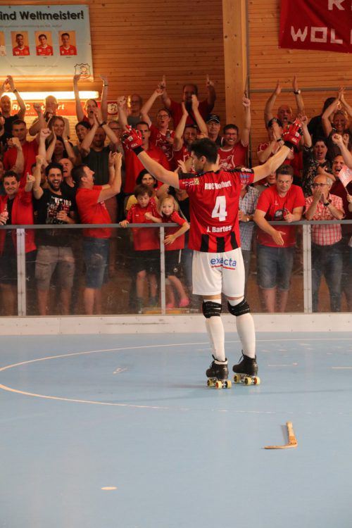 Im Juni jubelten Jaume Bartes und Co. über den Titel in der Bundesliga. 