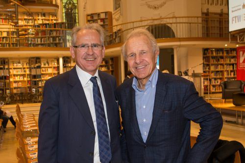 VKW-Vorstand Christof Germann (li.) im Gespräch mit Logistiker Paul Senger-Weiss.