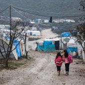 235.000 Menschen nach massiven Luftangriffen auf der Flucht