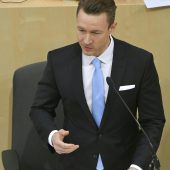 Finanzminister geht von Verlängerung des Spitzensteuersatzes aus