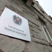 Kaltblütiger Überfall vor Gericht