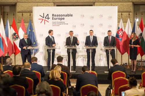 Orban, Kurz, Babis, Morawiecki und Pellegrini sprachen über aktuelle Fragen. Nicht überall war man sich einig.  AFP