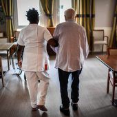 Pflege mit Matura als Schulversuch
