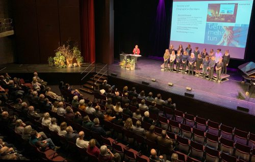 Viele Vereinsvertreter kame ins Kulturhaus.  Stadt