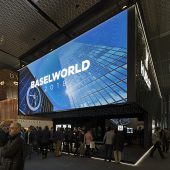 Neue Verdachtsfälle und geplatzte Großevents