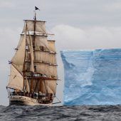 Per Segelschiff durch das Südpolarmeer