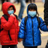 Asiatische Kinder auf Schulweg beschimpft und bedroht