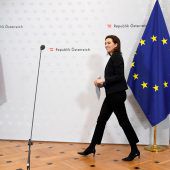Regierung holt Justiz aus „komatösem Stadium“