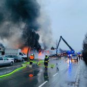 Koblach: Garagenbrand sorgt für Großeinsatz der Feuerwehr