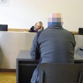 Auto des ungeliebten Nachbarn zerkratzt