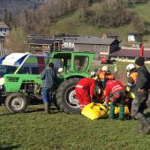 Hittisau: Unfall mit Miststreuer