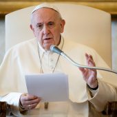Papst startet mit Reform des ­vatikanischen Justizwesens