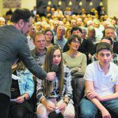 Ruf nach Neustart in Hard
