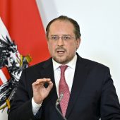 3500 Menschen zurückgebracht