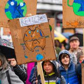 Pressekonferenz statt Klimaparade