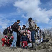 Türkei lässt Migranten Richtung EU durch