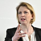 Politik in Kürze