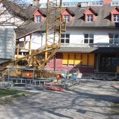 Schaufeln für frisches Schulkonzept in Brederis