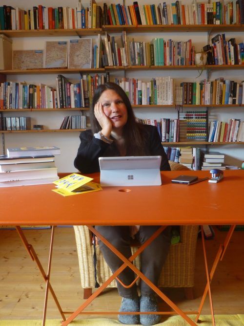 Auch Monika Gärtner arbeitet im Homeoffice.
