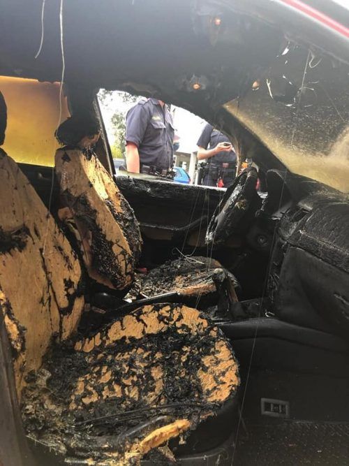 Das Feuer zerstörte den Innenraum des Fahrzeugs.  Feuerwehr Feldkirch