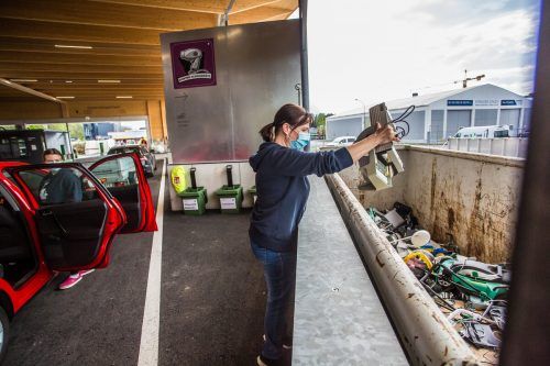 Die ASZ in Feldkirch und Sulz nehmen wieder Altstoffe entgegen, wenn auch mit der einen oder anderen Einschränkung. VN/Steurer