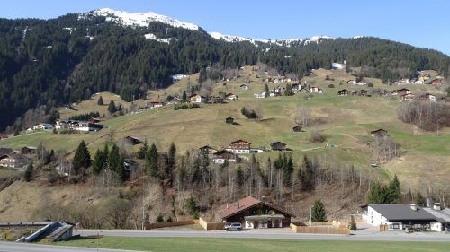 Ein umfassender Pistenausbau betrifft die 700 Meter lange Querfahrt im unteren Bereich der Talabfahrt. RAL