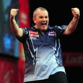 Online-Duell der Darts-Legenden